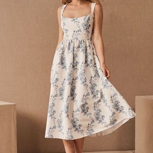 SACHIN & BABI BLAINE DRESS Fine China Blue
Size:  10